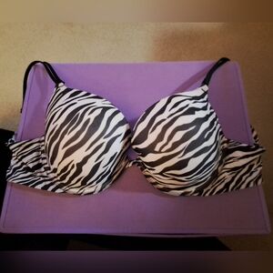 Victoria Secret ZEBRA BRA push up SIZE 34DD like new UNDERWIRE split strapes